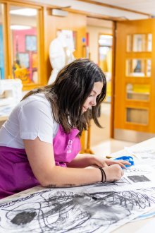 Award-winning Artist delivers Workshop for Year 10 Textiles Students