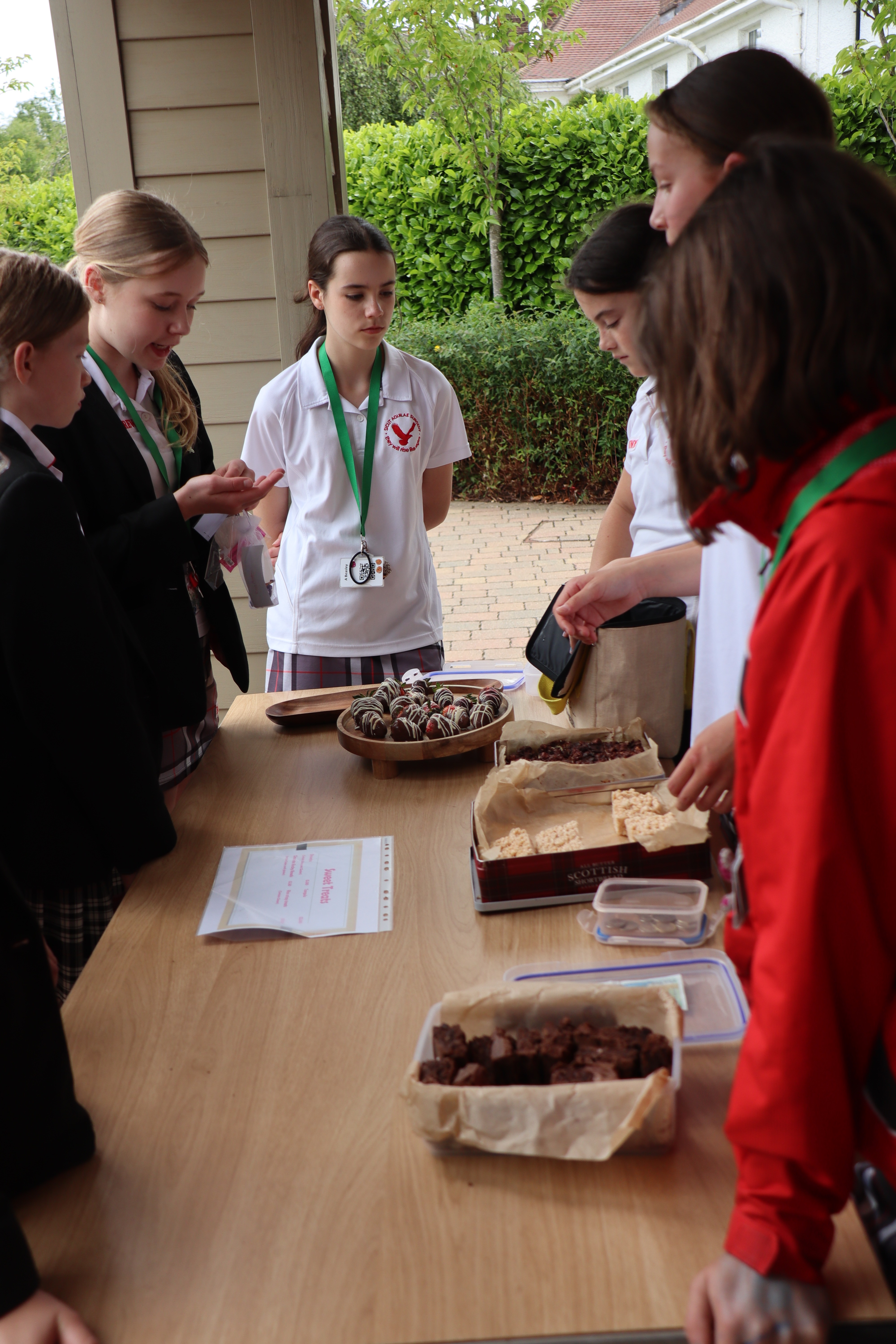 Pipers Students Learning to be Entrepreneurs in Virgin Money Make £5 grow Programme